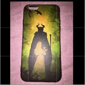 Disney’s Maleficient and Aurora IPhone 6s case